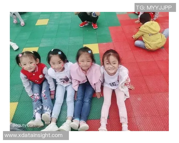 童年足球梦Q版球星的成长故事与快乐时光 童年足球梦Q版球星的成长故事与快乐时光