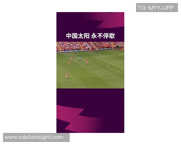 足球明星宣传册:探索绿茵场上的传奇人物与他们的辉煌历程 足球明星宣传册:探索绿茵场上的传奇人物与他们的辉煌历程